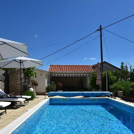Apartament Cozy In With A Swimming Pool *